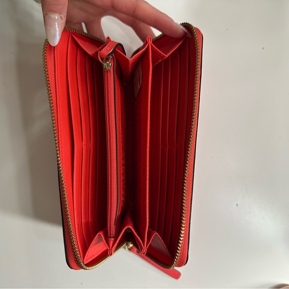 Kate Spade Wallet - Picture 3 of 6